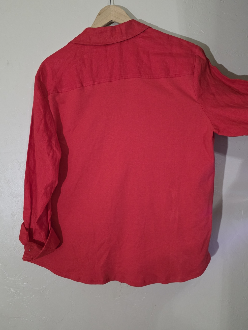 JM Collection Red 100% Linen Button-Up Shirt - Picture 2 of 4